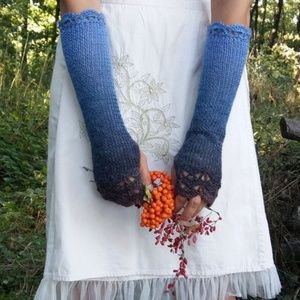 Handknit  Fingerless Long Gloves blue to grey